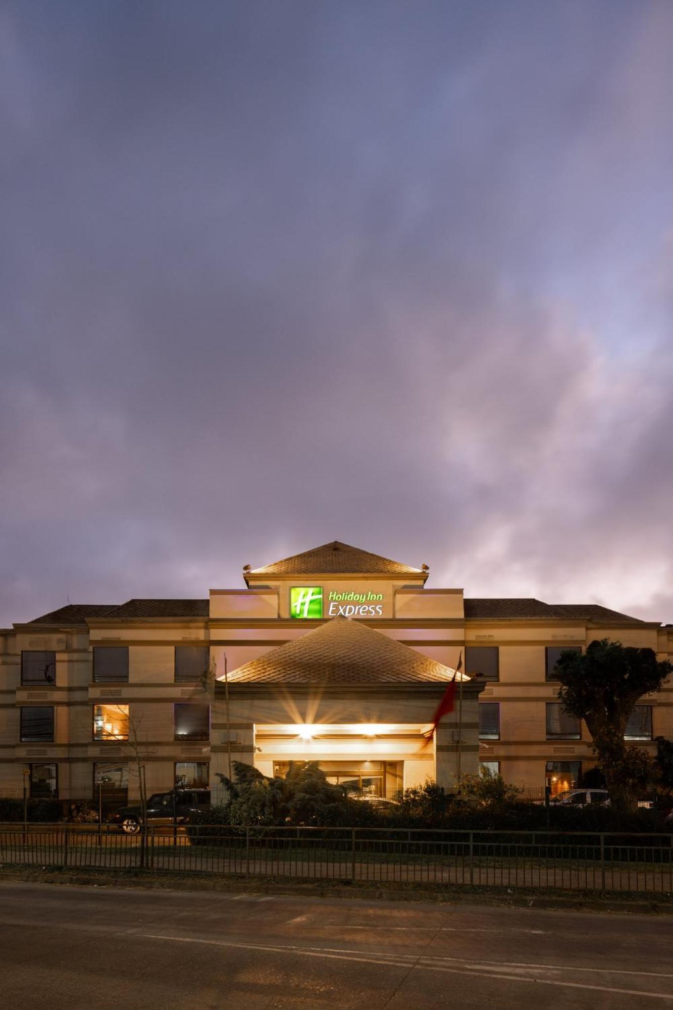 Holiday Inn Express - Concepcion, An Ihg Hotel Extérieur photo